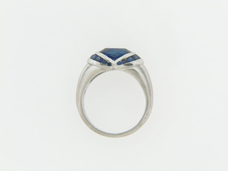 PLATINUM SAPPHIRE RING | 18 Karat Appraisers | Beverly Hills, CA | Fine Jewelry