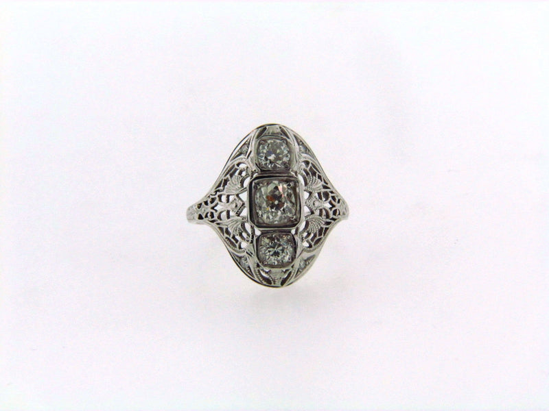 Art Deco, 18K White Gold Diamond Ring