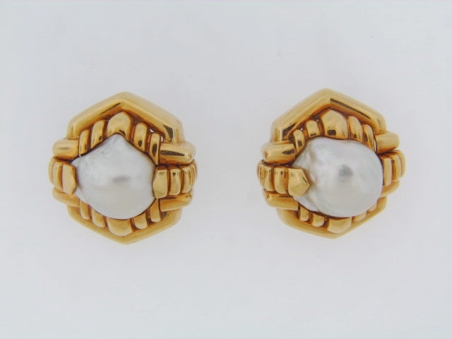 18K-YG BAROQUE PEARL EARCLIPS BY "DAVID WEBB"