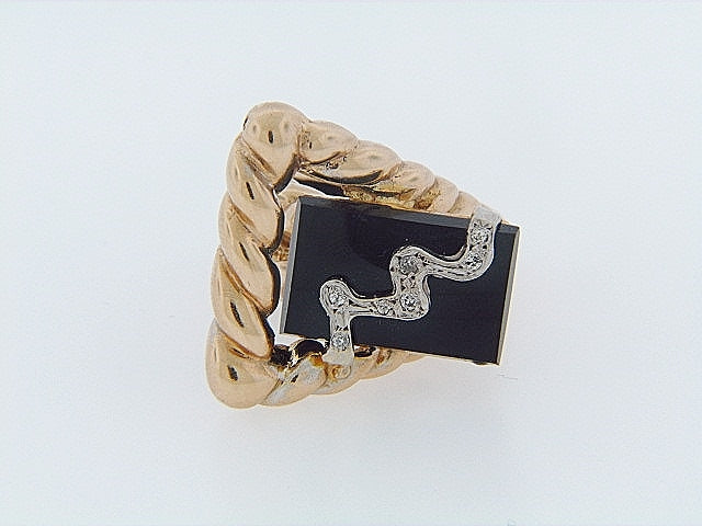 14K-YG ONYX AND DIAMOND RING