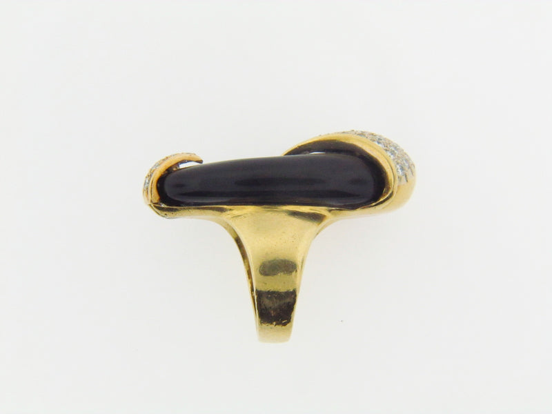 18K-YG BLACK ONYX AND DIAMOND RING