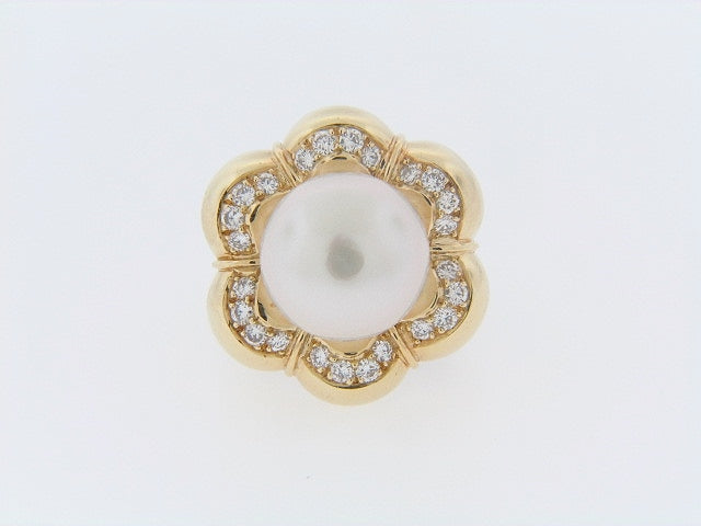 18K-YG SOUTH SEA PEARL AND DIAMOND RING BY "TAMBETTI"