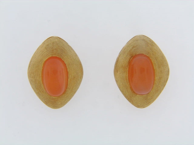 18K-YG MOONSTONE EARCLIPS BY "HENRY DUNAY"