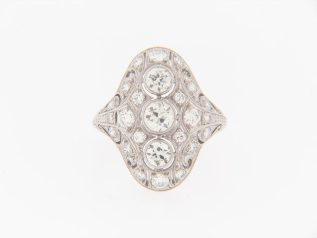 PLATINUM DIAMOND FILIGREE RING | 18 Karat Appraisers | Beverly Hills, CA | Fine Jewelry