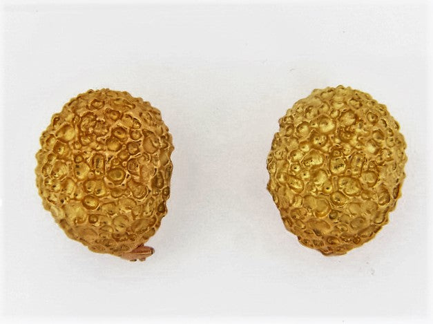 18K-YG SPONGE TEXTURE EARRINGS