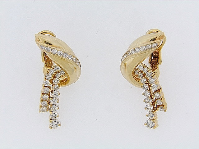 18K-YG DIAMOND EARRINGS BY "JOSE HESS"