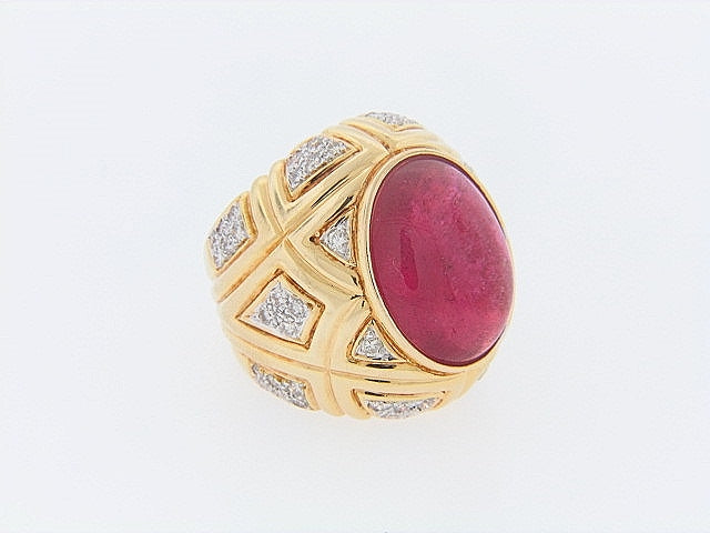 18K-YG PINK TOURMALINE AND DIAMOND RING