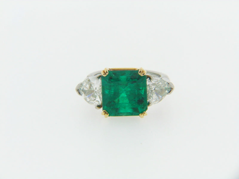 Platinum and 18K Yellow Gold Emerald and Diamond Ring | 18 Karat Appraisers | Beverly Hills, CA | Fine Jewelry