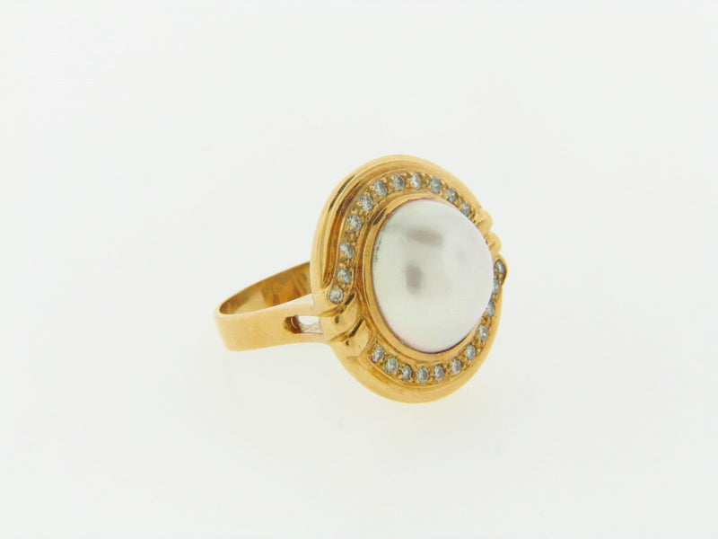 18K-YG PEARL AND DIAMOND RING