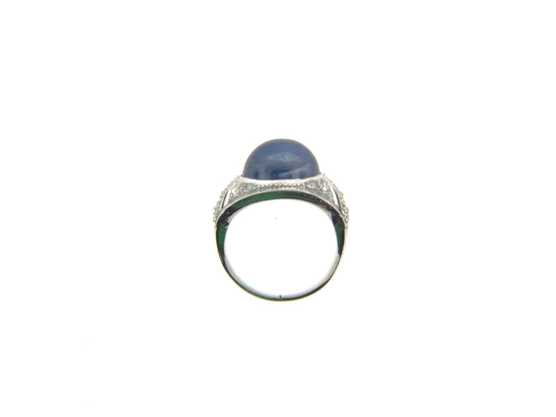 Art Deco 18K White Gold Sapphire and Diamond Ring