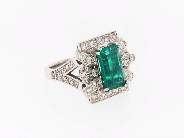 PLATINUM VINTAGE EMERALD AND DIAMOND RING | 18 Karat Appraisers | Beverly Hills, CA | Fine Jewelry