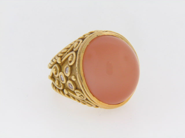 18K-YG PEACH MOONSTONE RING | 18 Karat Appraisers | Beverly Hills, CA | Fine Jewelry