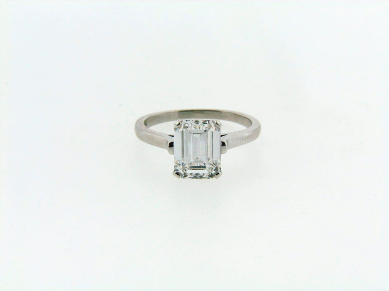 Platinum Diamond Solitaire Ring | 18 Karat Appraisers | Beverly Hills, CA | Fine Jewelry