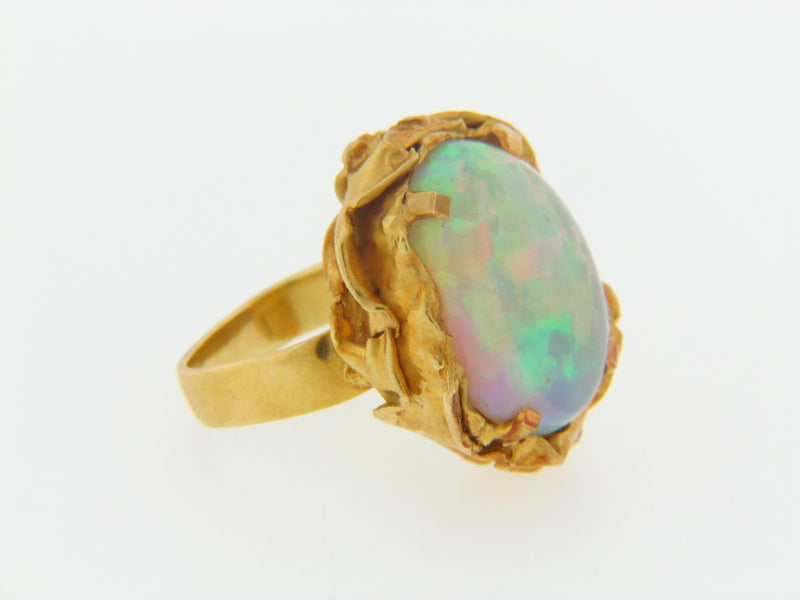 18K YELLOW GOLD OPAL RING | 18 Karat Appraisers | Beverly Hills, CA | Fine Jewelry